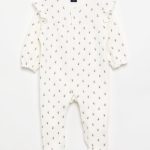 Pyjama de naissance bébé : découvrez nos modèles Kiabi