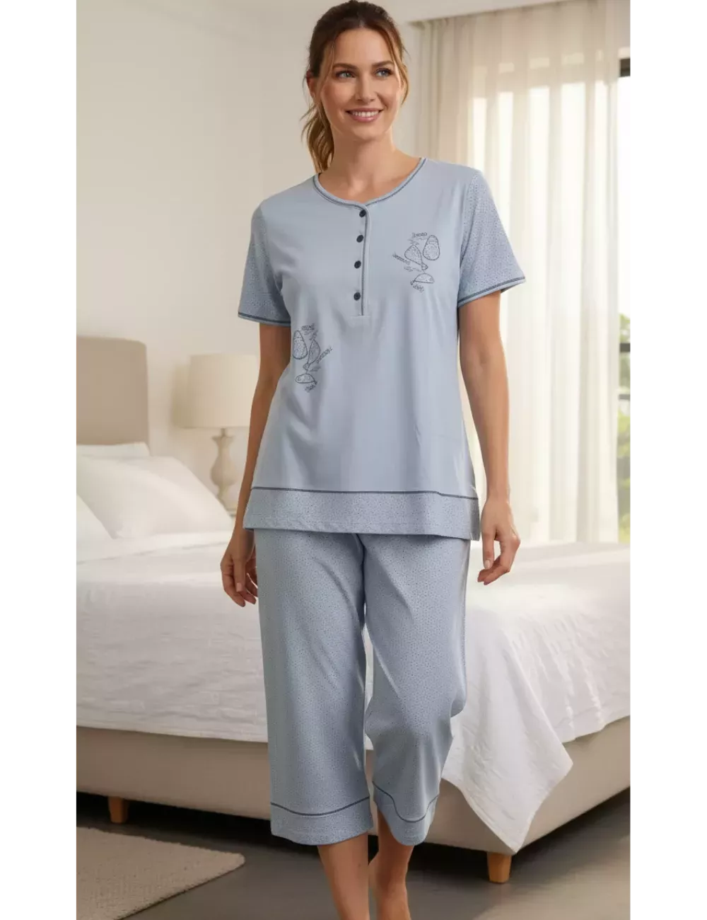 pyjama-100-coton-femme-427rwq.webp Pyjama Femme Coton Manches Courtes Pantalon 3/4 | Jack Lingerie – Image 1