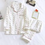 Pyjama Femme Hiver,Ensemble De Pyjama Blanc pour Femme avec Motif Coeur Ensembles De Pyjama 2 Pièces Revers Boutonné Vêtements De Détente Chauds avec ...