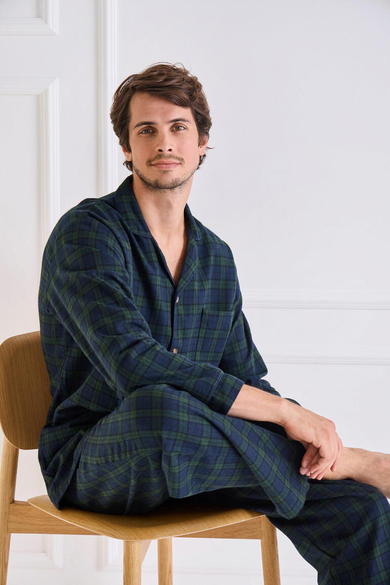 pyjama-en-flanelle-homme-939ier-1.jpg Pyjama en flanelle Grandfather | Découvrir les classiques – Image 1