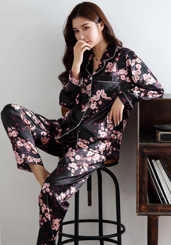 pyjama-en-satin-femme-948orz-1.jpg Pyjama Noir Satin Femme – Image 1