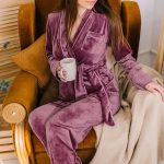 Ensemble pyjama effet velours femme – Pyjama Pilou Pilou