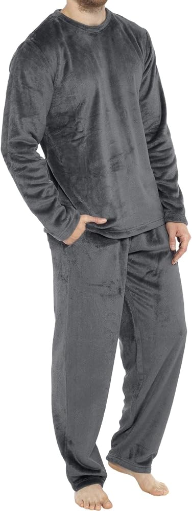 pyjama-en-velours-homme-478jse-1.jpg Darringls Pyjama long en velours uni pour homme 2 pièces Grande taille Pour homme À manches longues Lounge En velours épais Décontracté Automne Hiver, gris foncé, S : Amazon.fr: Mode – Image 1