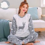 HAIBI Pyjama Femme Hiver, Pyjamas Ensemble De Pyjama Imprimé Élan Pull Corail Polaire Maison Costumes, Moyen : Amazon.fr: Mode
