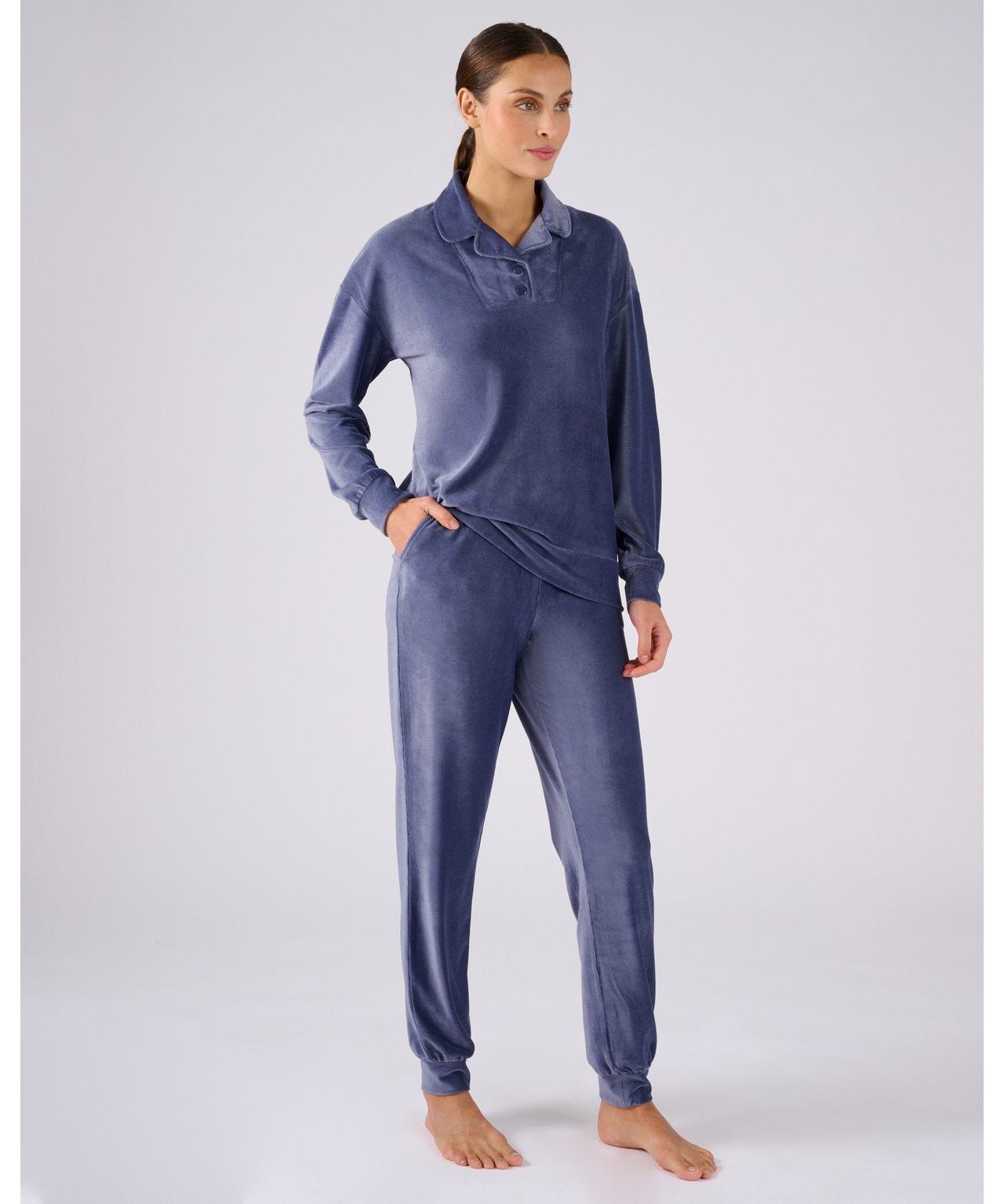 pyjama-femme-damart-413hbp-1.jpg Pyjama Thermolactyl en velours côtelé Pyjama Damart.fr – Image 1