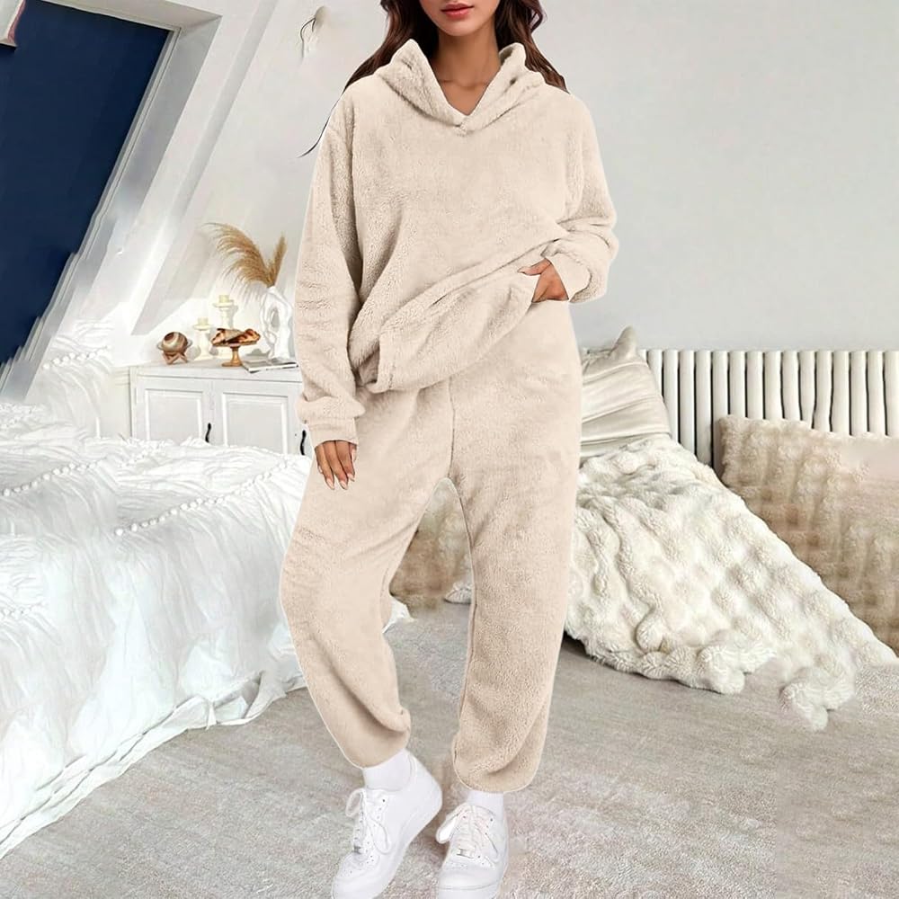 pyjama-femme-pilou-232mrg-1.jpg Pyjama Femme Hiver Polaire Pilou Ensembles de Pyjamas Chaud Flanelle Vêtements de Nuit Manche Longue Haut et Pantalon avec Poches Doux Chic Coupe Ample Sleepwear Loungewear Noel : Amazon.fr: Mode – Image 1