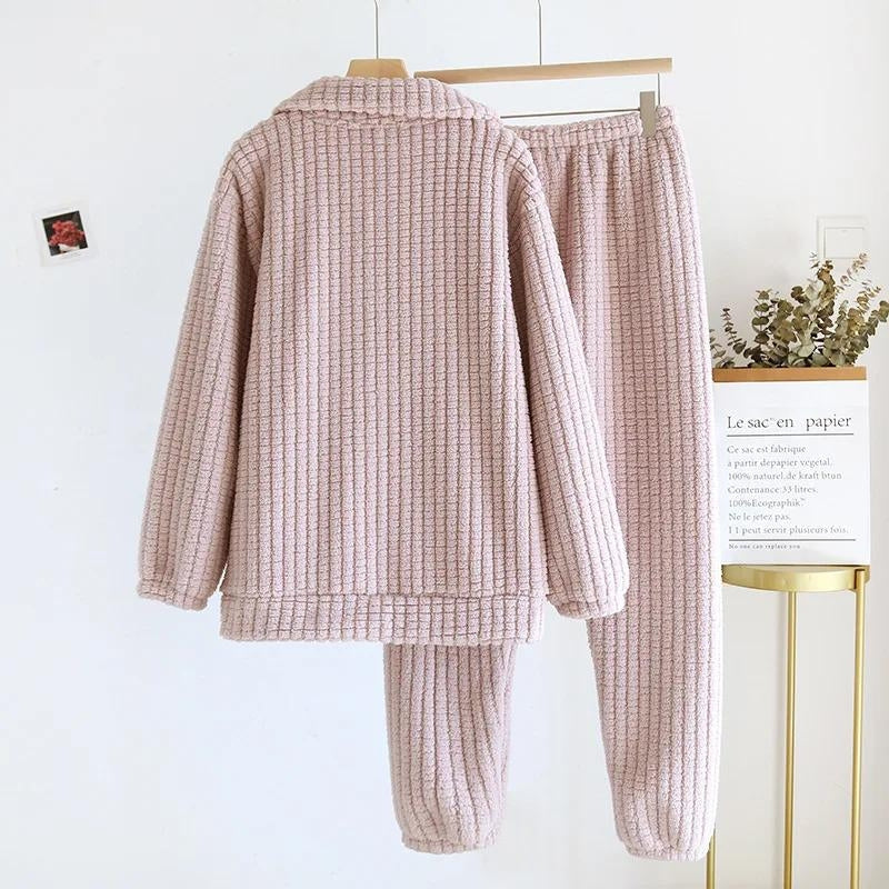 pyjama-femme-pilou-322qdc-1.jpg Pilou pyjama chaud femme – The Kloody® – Image 1