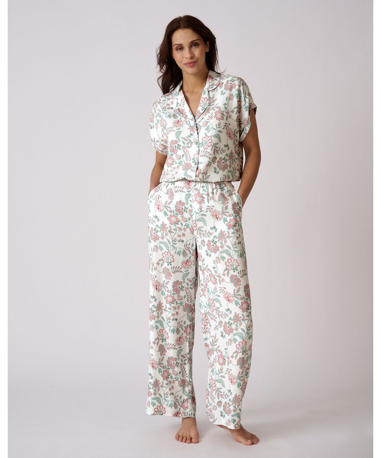 pyjama-femme-soldes-303xys-1.jpg Pyjamas femme du XS au 2XL Vêtements de nuit Damart – Image 1