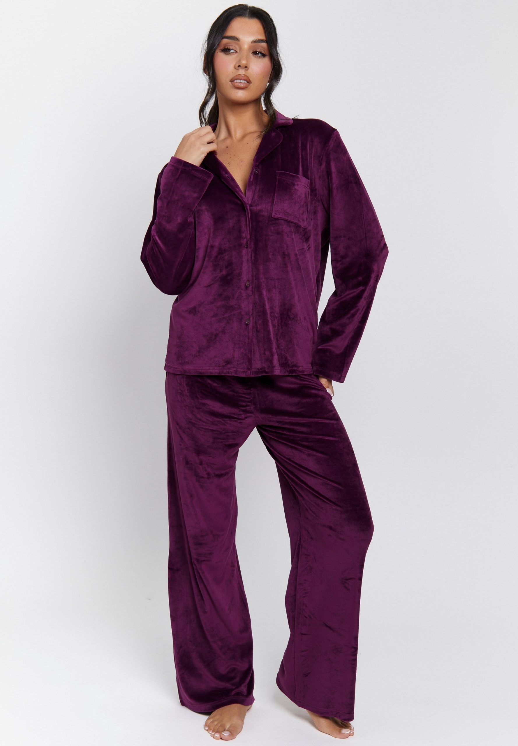 pyjama-femme-velours-903abu-1.jpg Loungeable VELOUR TRADITIONAL LONG SLEEVE SET Pyjama burgundy/bordeaux ZALANDO.FR – Image 1