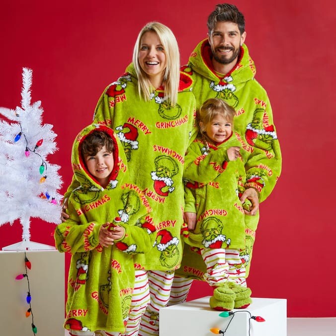 pyjama-grinch-423cgc-1.jpg Dr.Seuss The Grinch Unisex Adult Kids Christmas Snoodie Snuggle Hoody Winter PJs | eBay – Image 1
