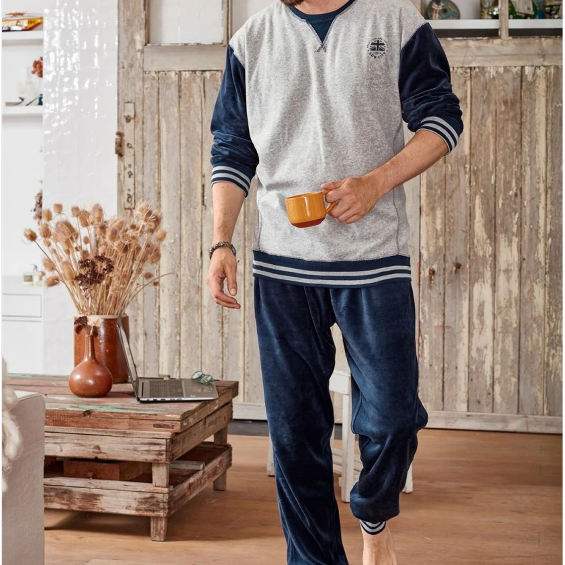 pyjama-homme-coton-983pow.webp Pyjama homme en coton style jogging manches longues – Image 1