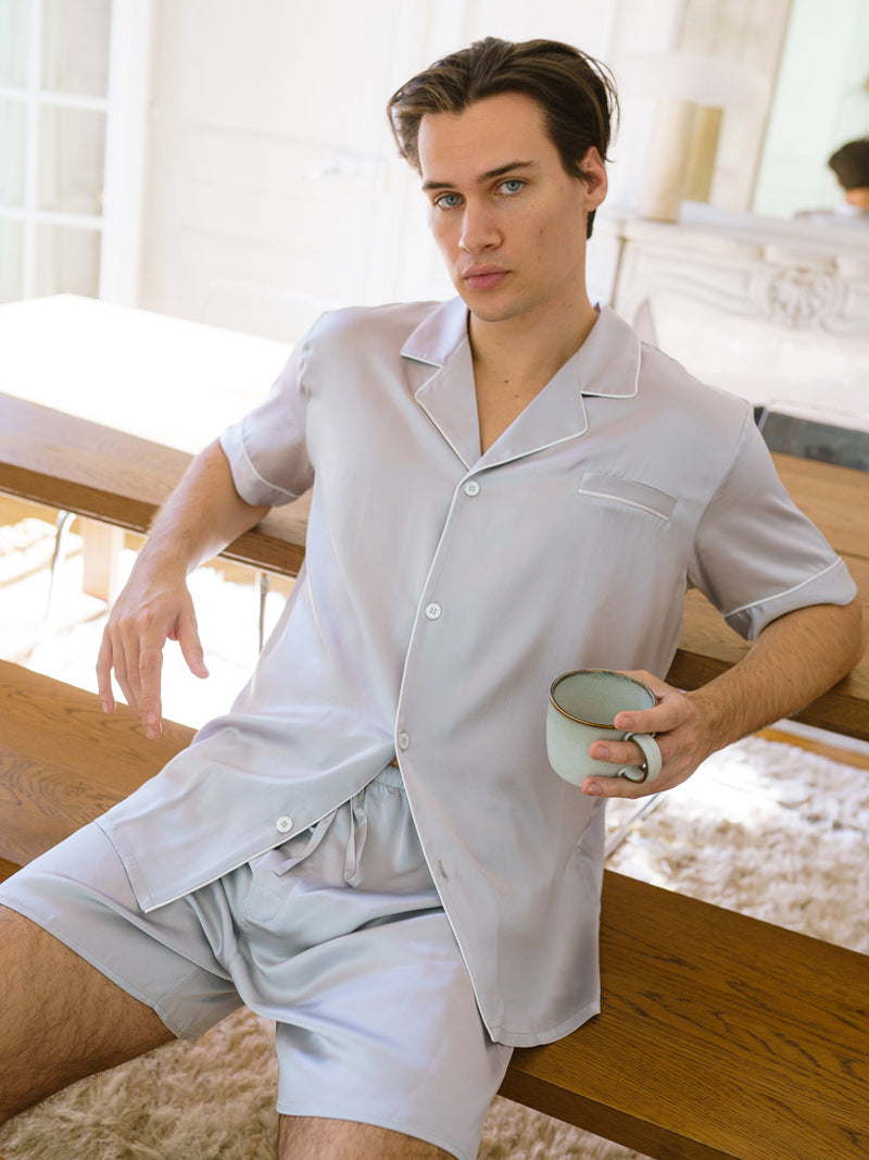 pyjama-homme-en-soie-581hwx-1.jpg Pyjama Homme Luxueux en Soie Livraison à Domicile offerte – Quête de Soie – Image 1