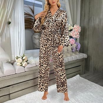 pyjama-leopard-267oui-1.jpg Pyjama léopard pour femme, pyjama en satin léopard : élégant deux pièces vêtements de nuit avec motif léopard vêtements de nuit décontractés kimono haut pantalon de pyjama confortable combinaison de : Amazon.fr: – Image 1