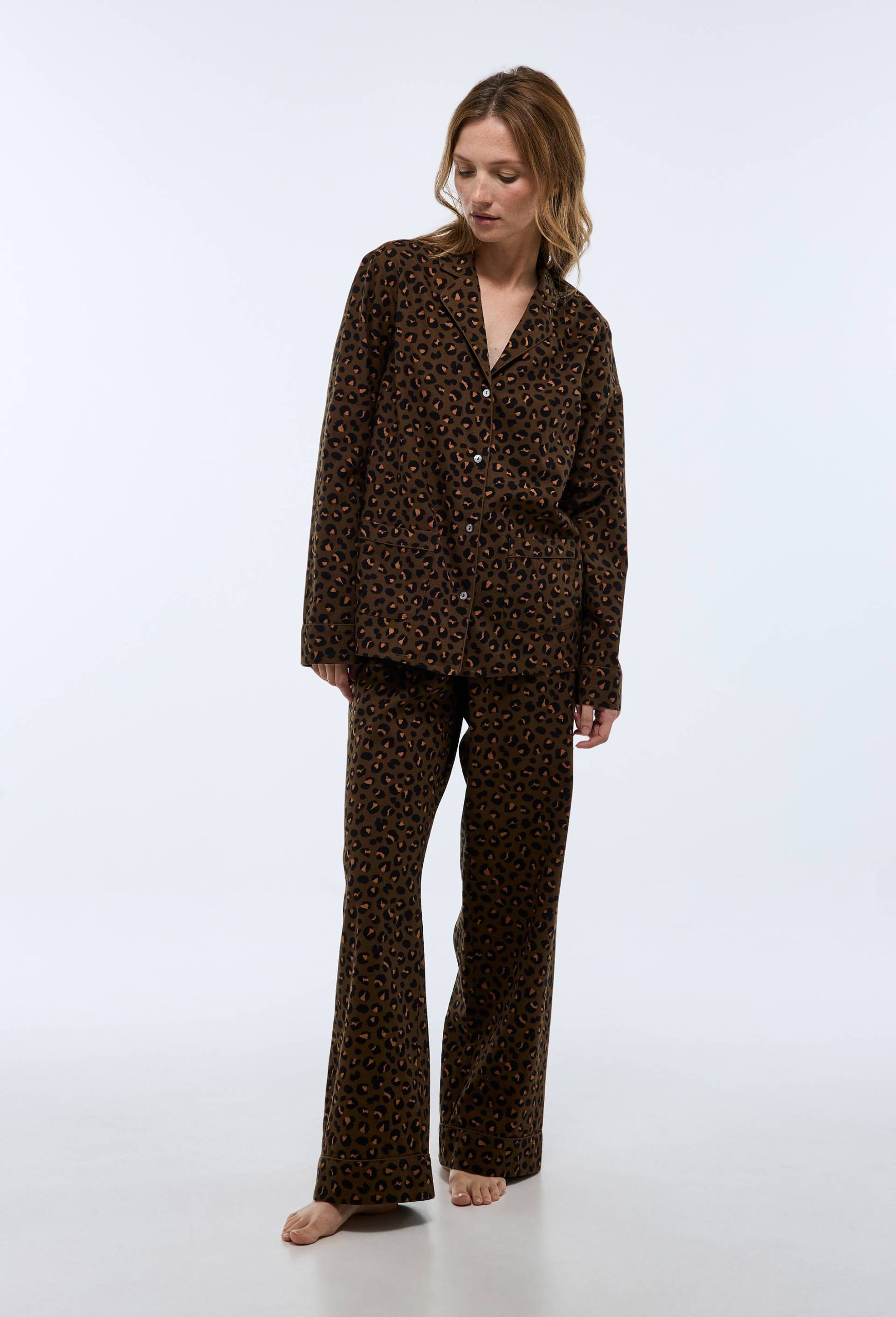 pyjama-leopard-914hjq-1.jpg Pyjama imprimé léopard en coton BIO – Image 1