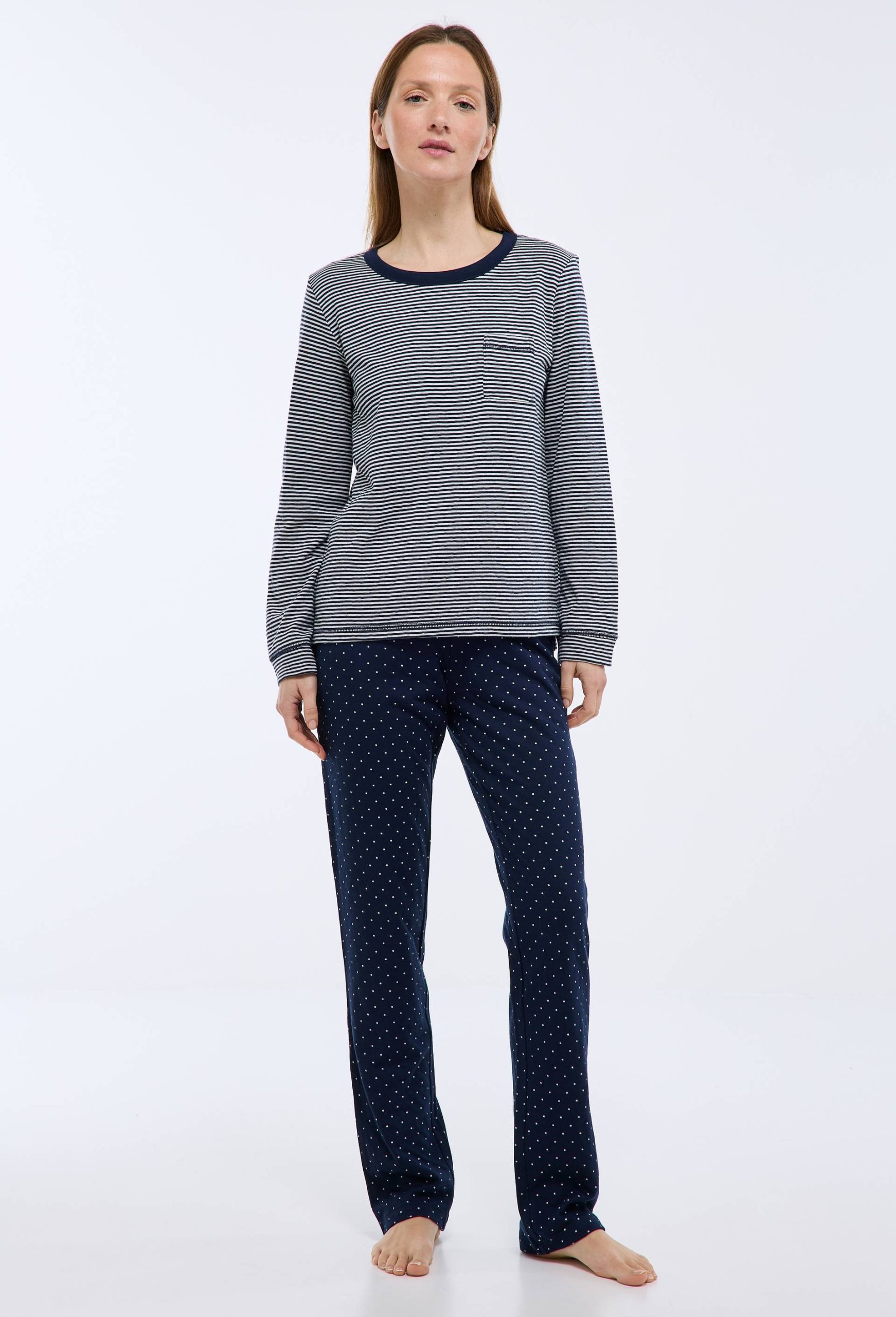 pyjama-monoprix-femme-010wnk-1.jpg Pyjama long à rayures et pois en coton BIO GOTS – Image 1