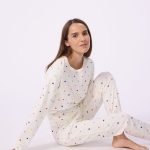 Pyjama femme en coton et élasthanne imprimé cœurs